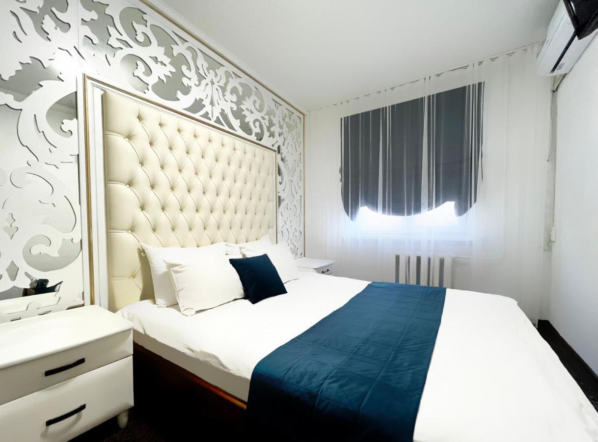 Enrico Hotel Dnipro Exterior photo
