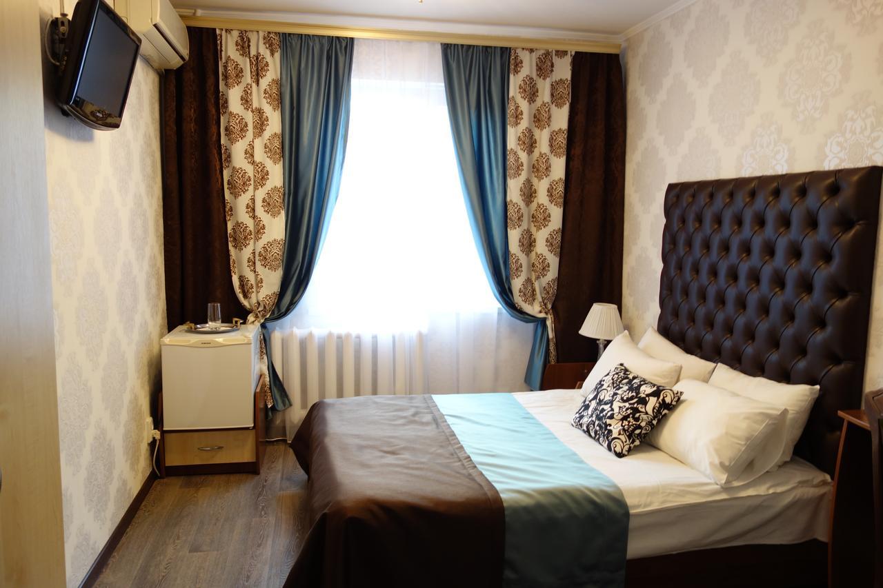 Enrico Hotel Dnipro Exterior photo